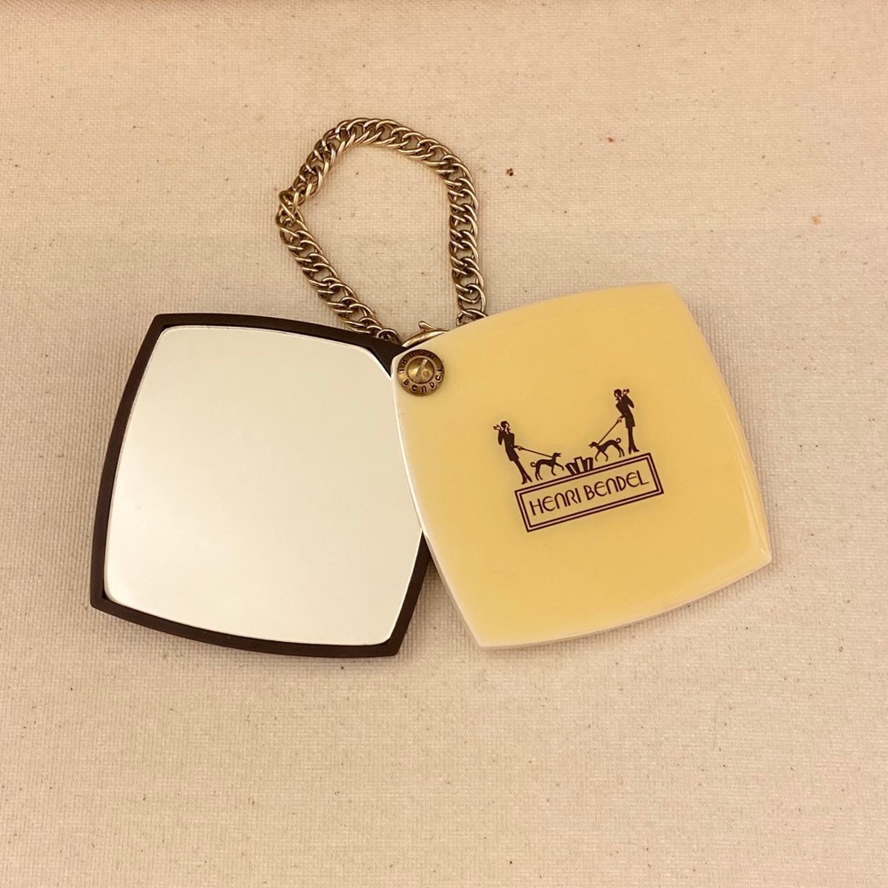 HENRI BENDEL **Vintage** Compact with Gold Chain